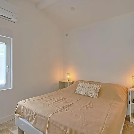 Renovee Au Cap Brun بيت للعطل تولون
